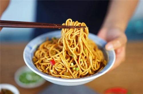 吃瓜武汉热干面,吃瓜群众的美食狂欢