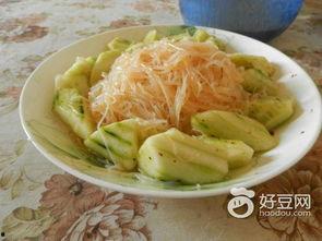 瓜大姐吃粉丝,瓜大姐的粉丝美食之旅